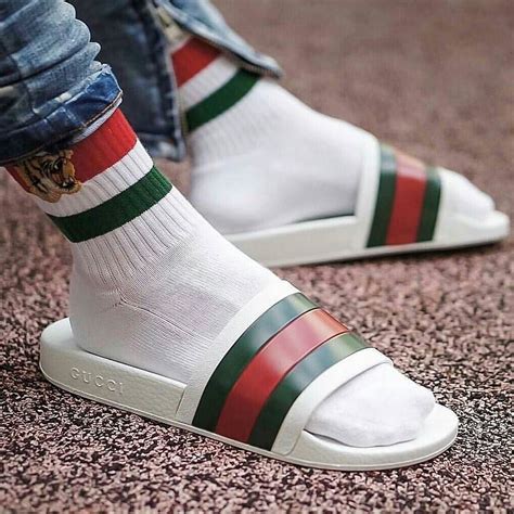 gucci socks with sneakers